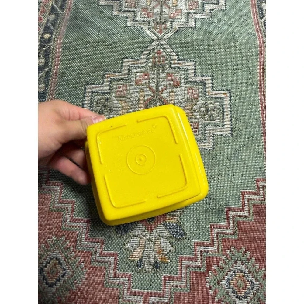 Vintage Tupperware Servalier Yellow Square Food Storage Container with Lid 4.5in